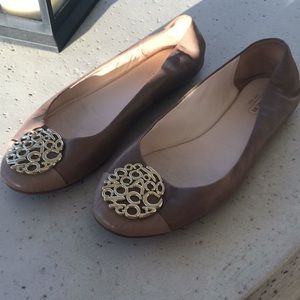 Ladies Coach Flats